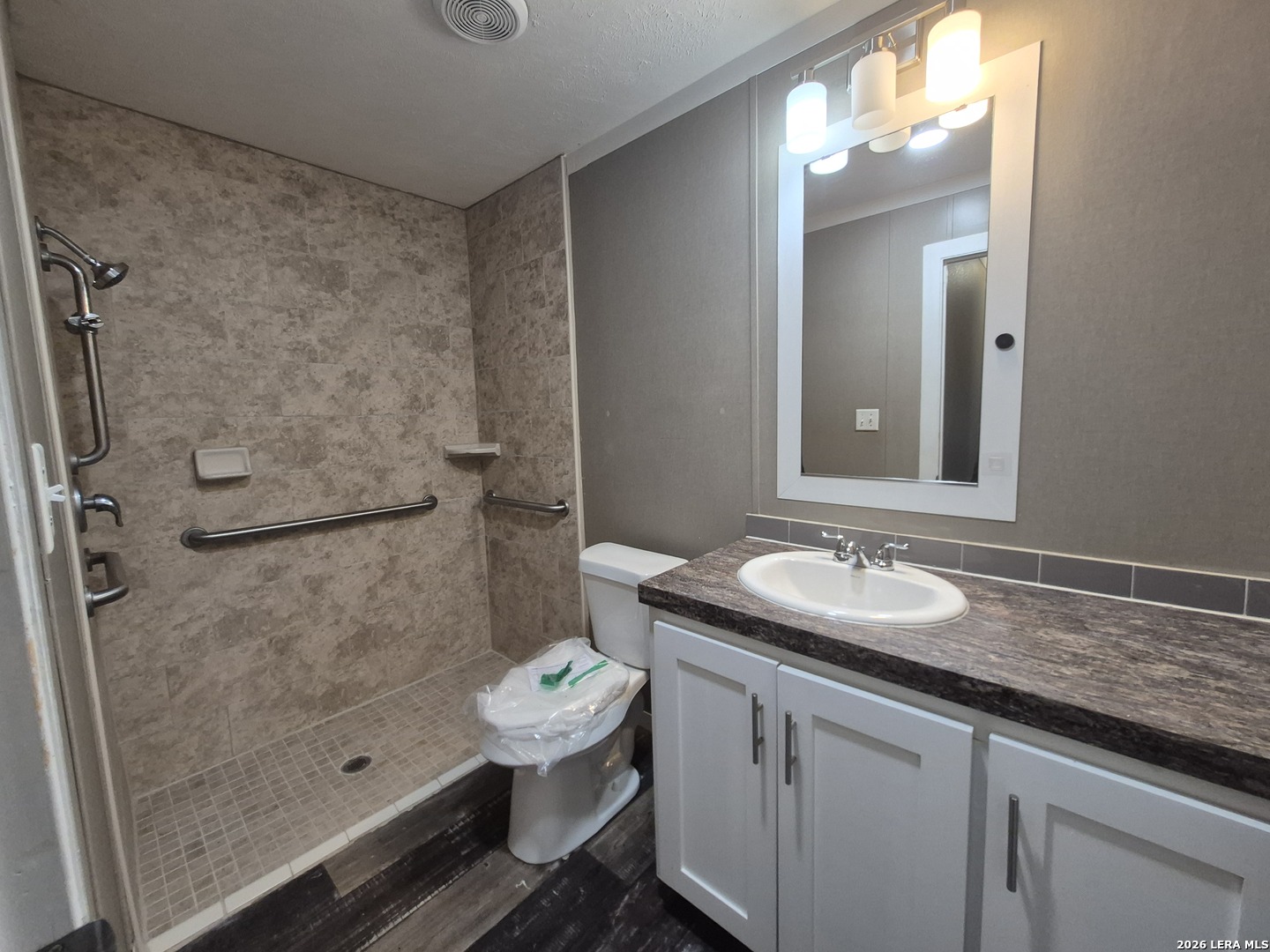 207 E Shaeffer St, San Diego, TX 78384