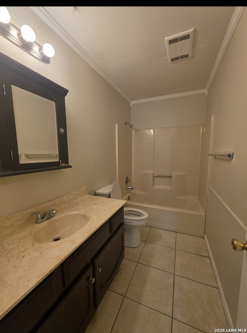 9227 Ridge Town, San Antonio, TX 78250