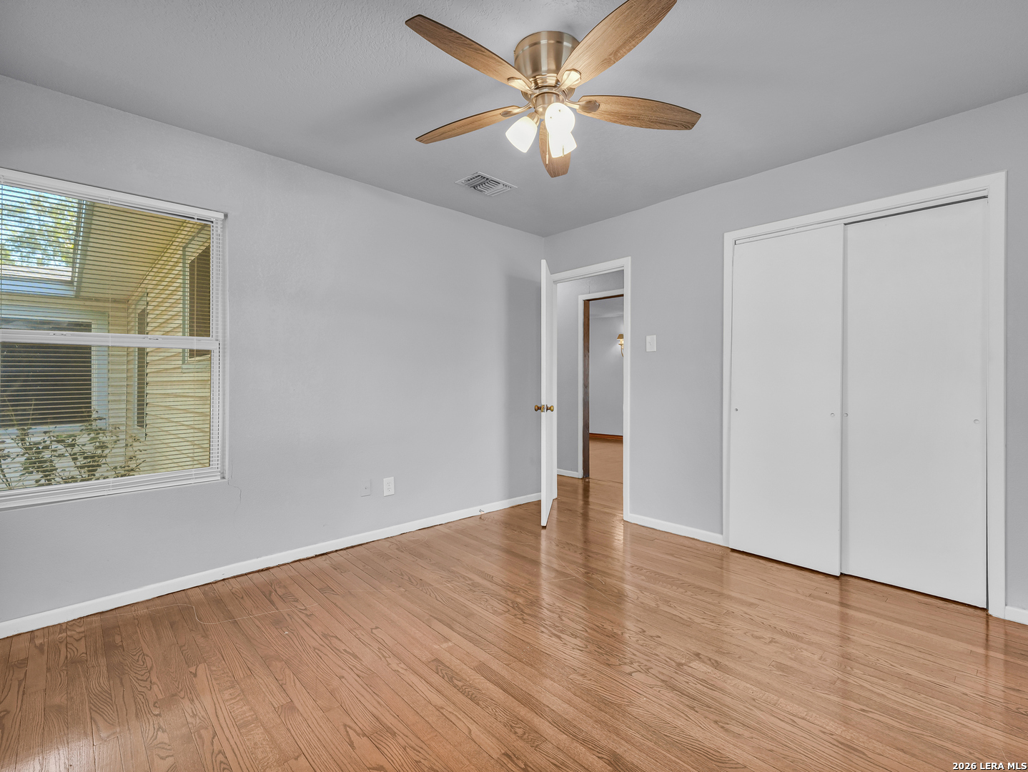 218 EUREKA DR, San Antonio, TX 78223