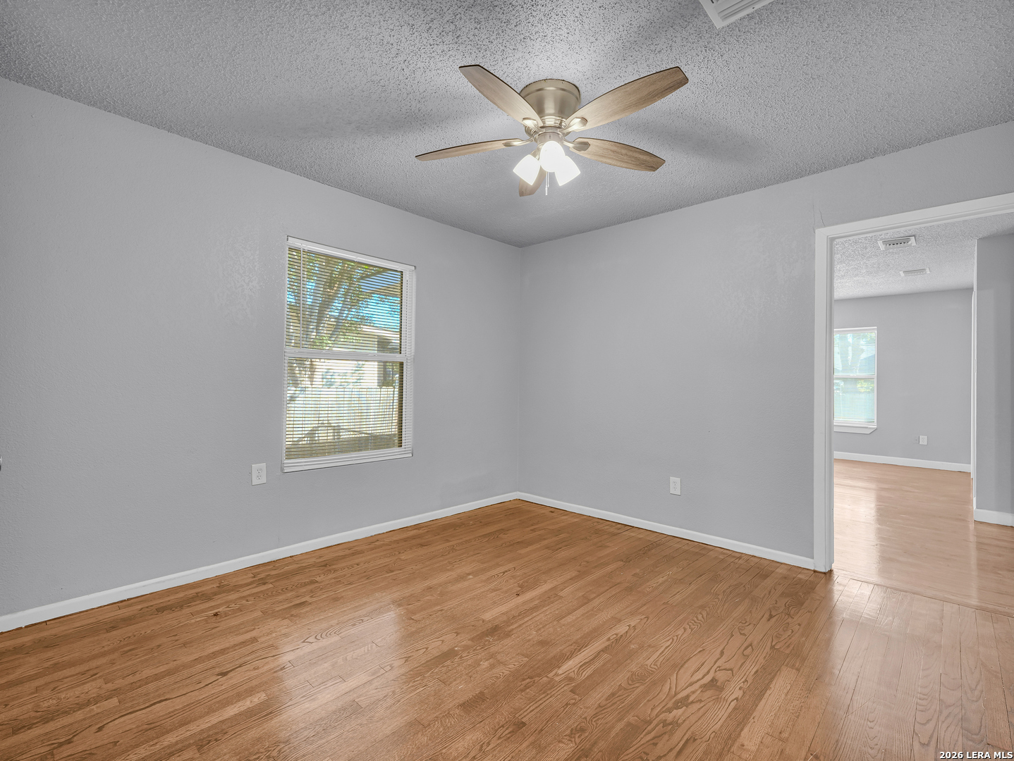 218 EUREKA DR, San Antonio, TX 78223