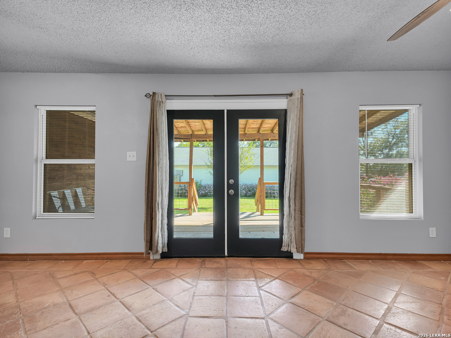 218 EUREKA DR, San Antonio, TX 78223