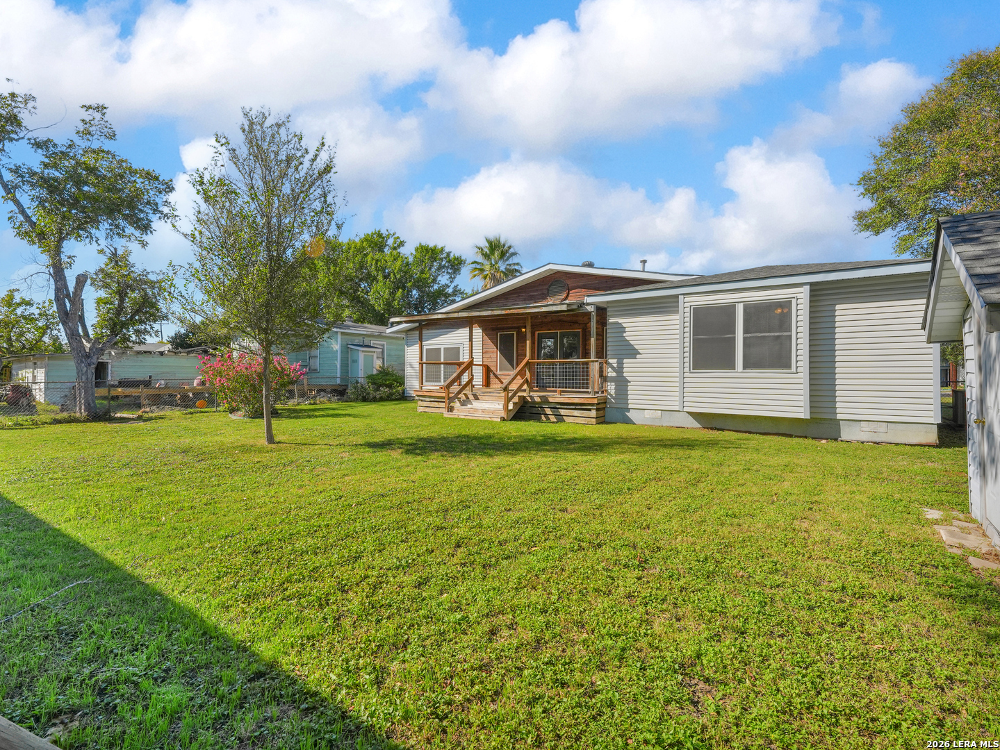 218 EUREKA DR, San Antonio, TX 78223