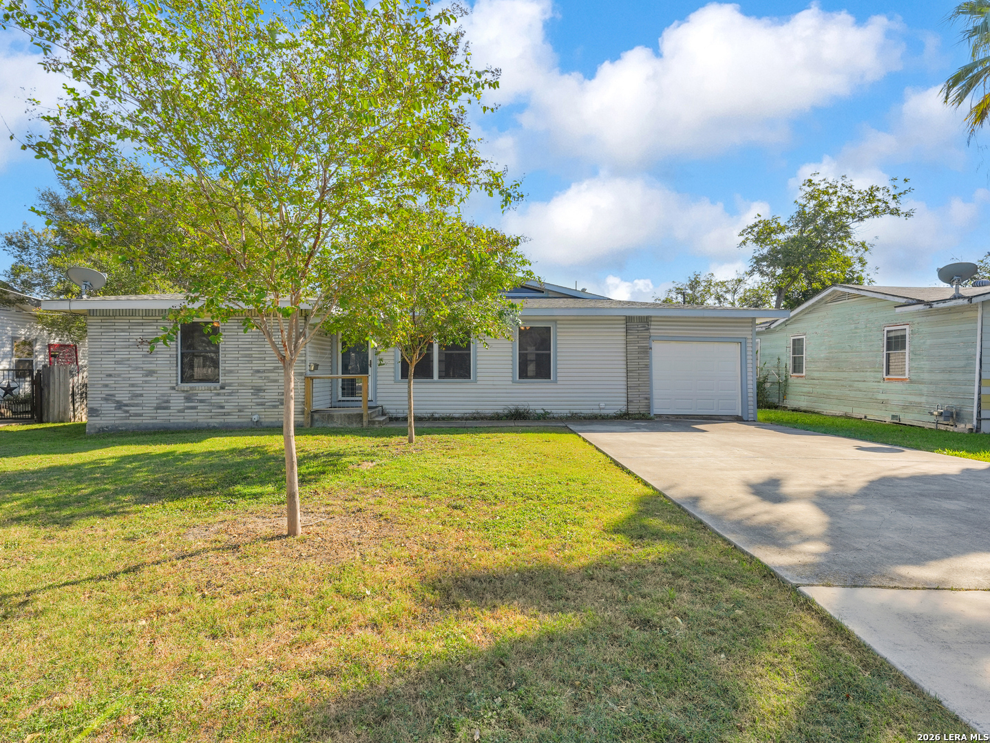 218 EUREKA DR, San Antonio, TX 78223