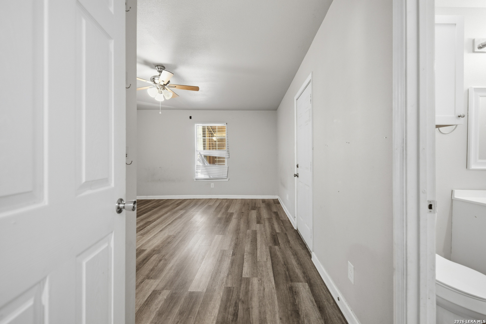 1809 W Southcross, San Antonio, TX 78211