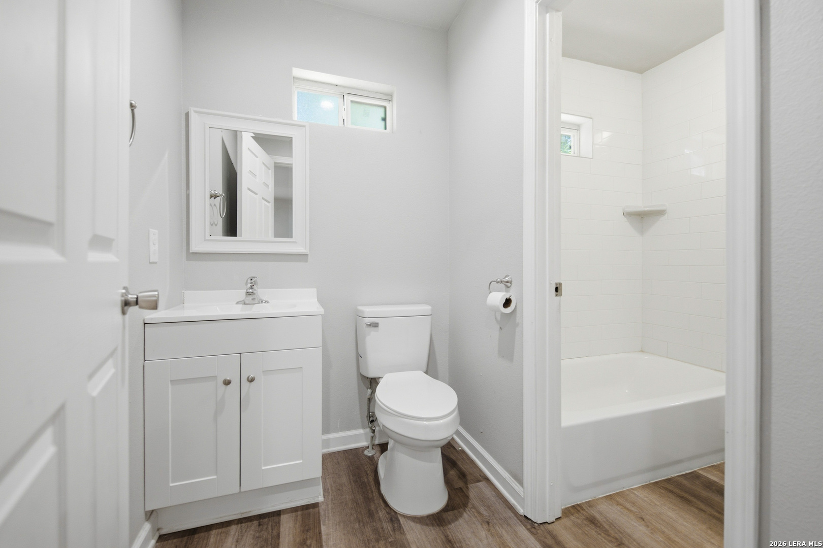 1809 W Southcross, San Antonio, TX 78211
