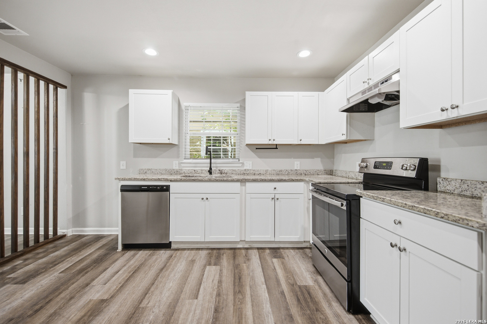 1809 W Southcross, San Antonio, TX 78211