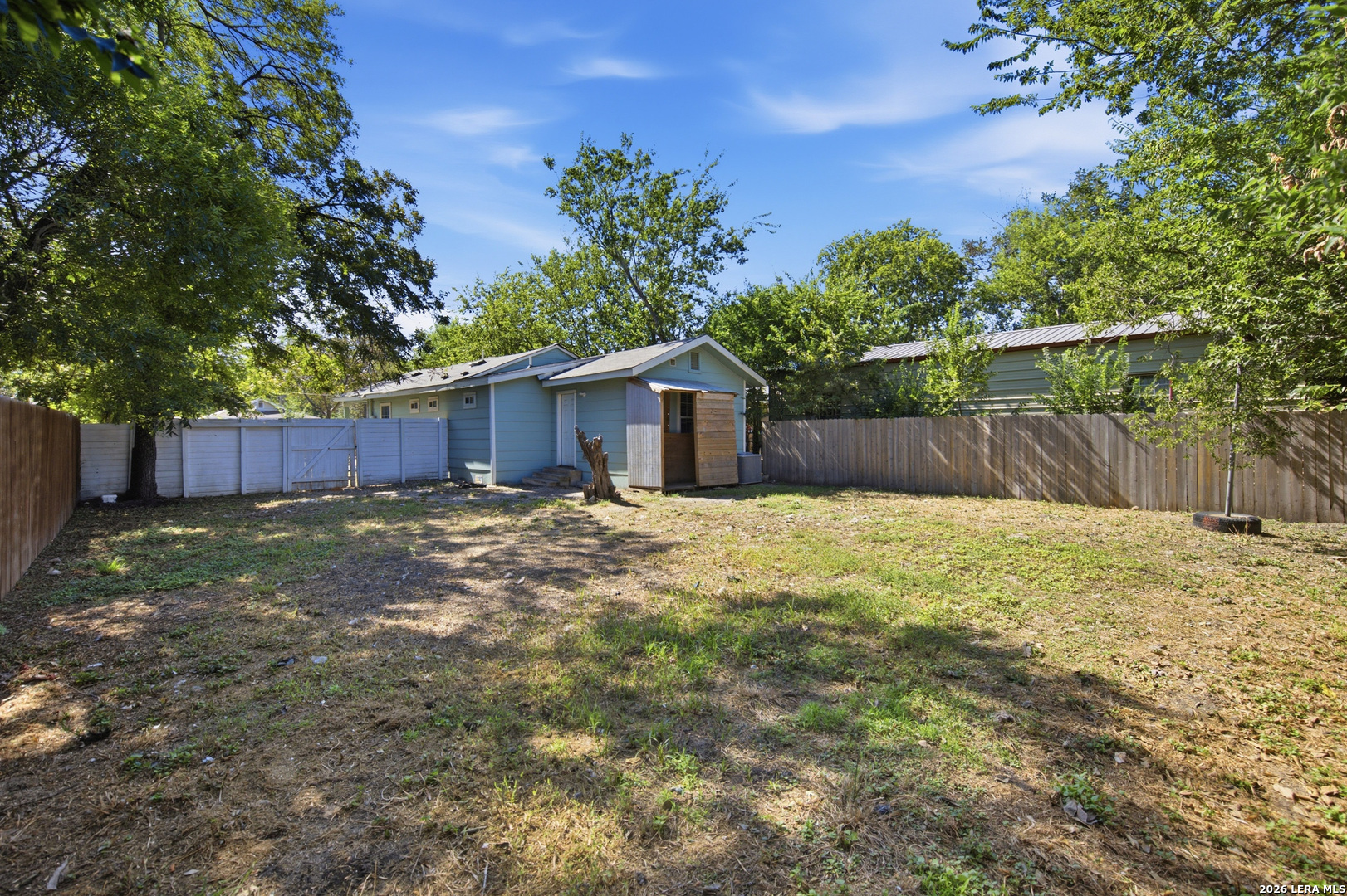 1809 W Southcross, San Antonio, TX 78211
