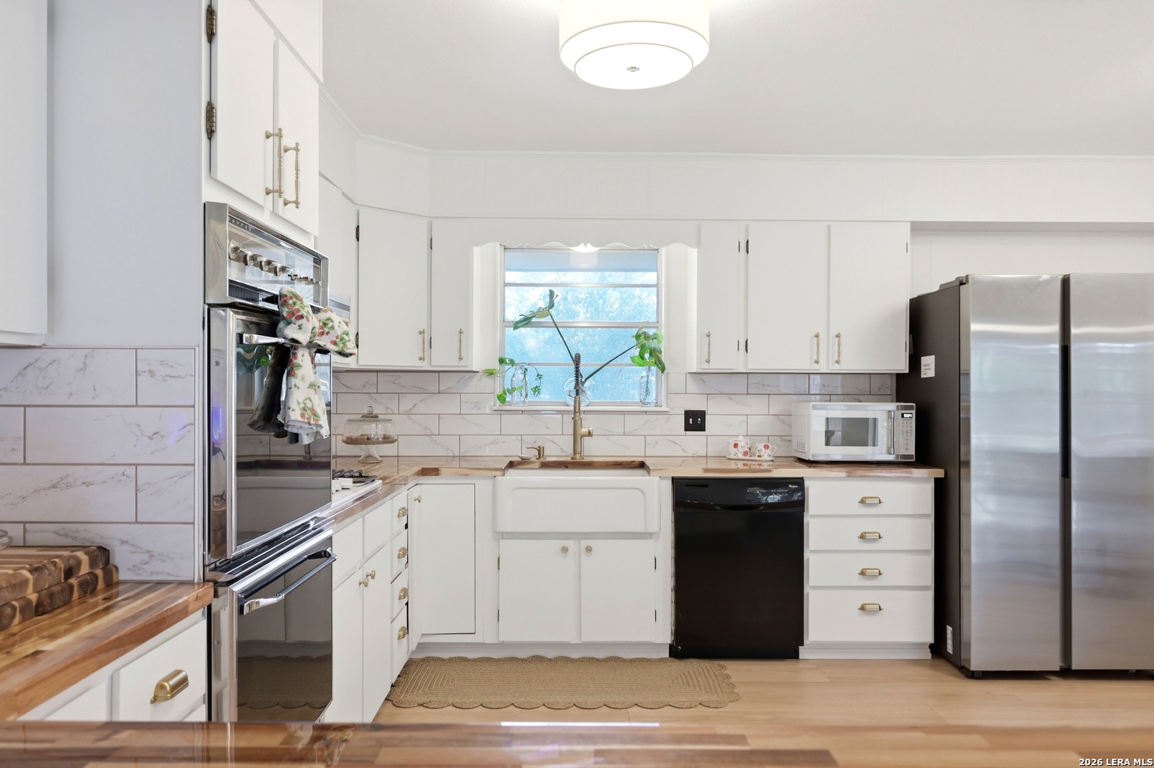 401 N Mesquite, Pearsall, TX 78061