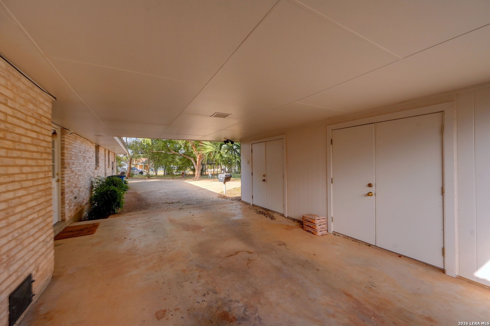 401 N Mesquite, Pearsall, TX 78061
