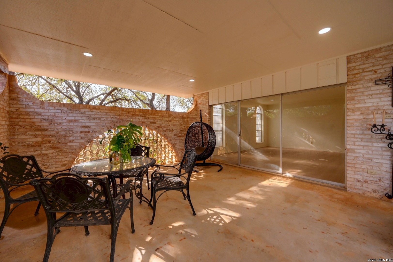 401 N Mesquite, Pearsall, TX 78061
