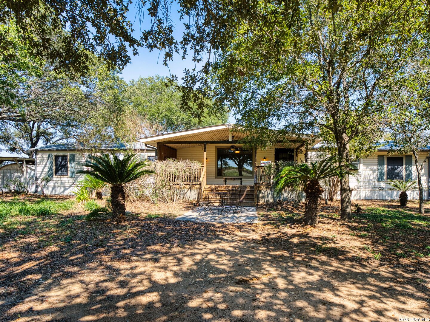 1555 Hoffman Road, Lytle, TX 78052