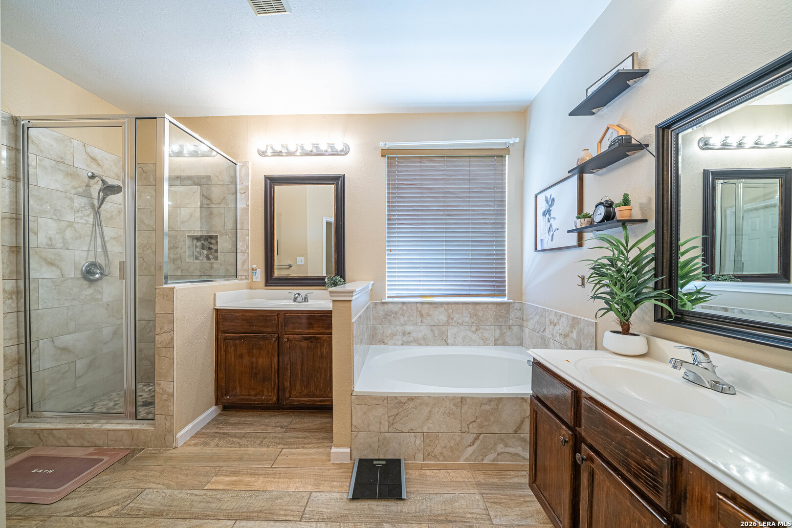615 Windhurst, San Antonio, TX 78258