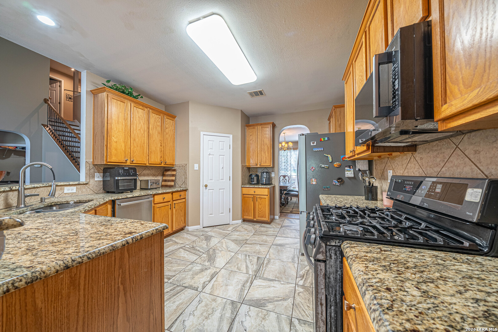 615 Windhurst, San Antonio, TX 78258