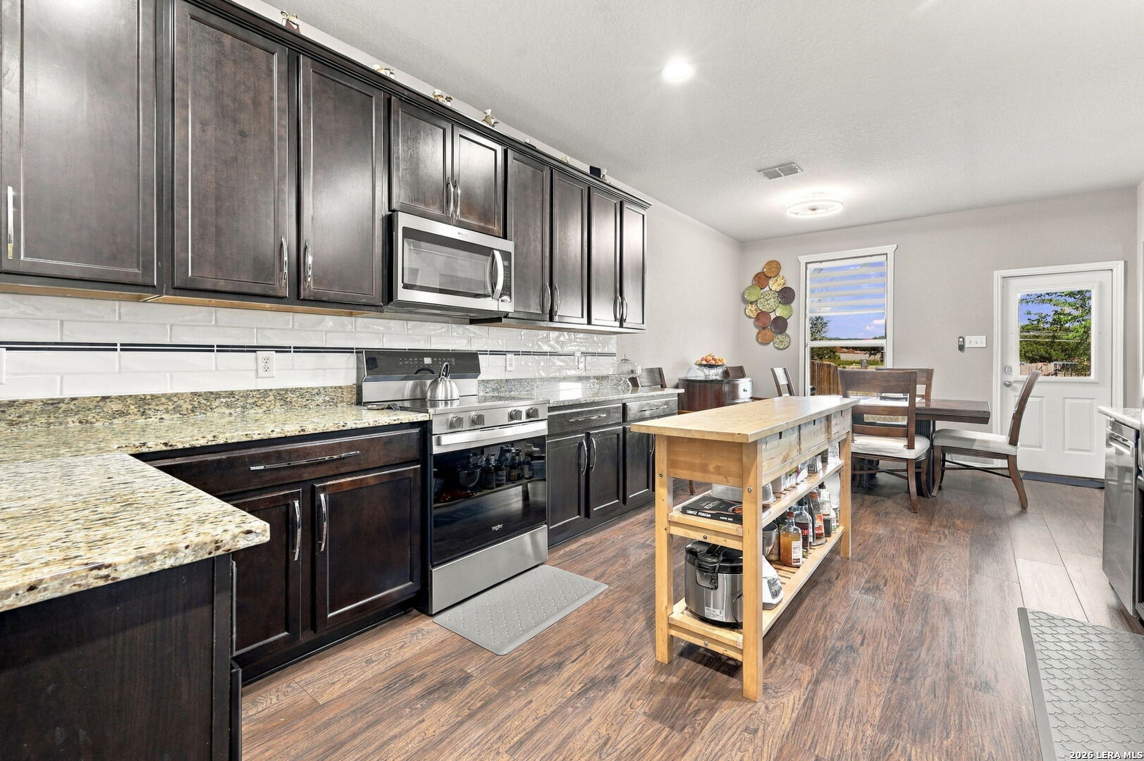 3706 Coyote Crk, Selma, TX 78154