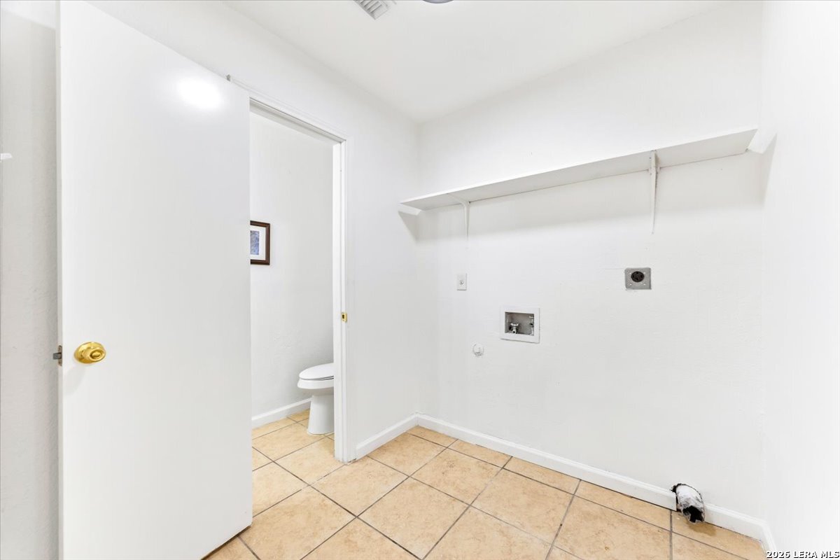 3510 Candleglenn, San Antonio, TX 78244