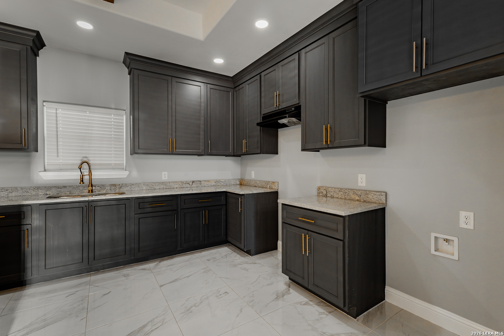 1096 COLON LN, Eagle Pass, TX 78852