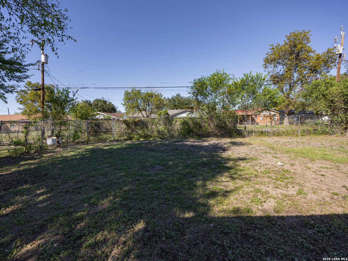 4915 Creekmoor Dr, San Antonio, TX 78220