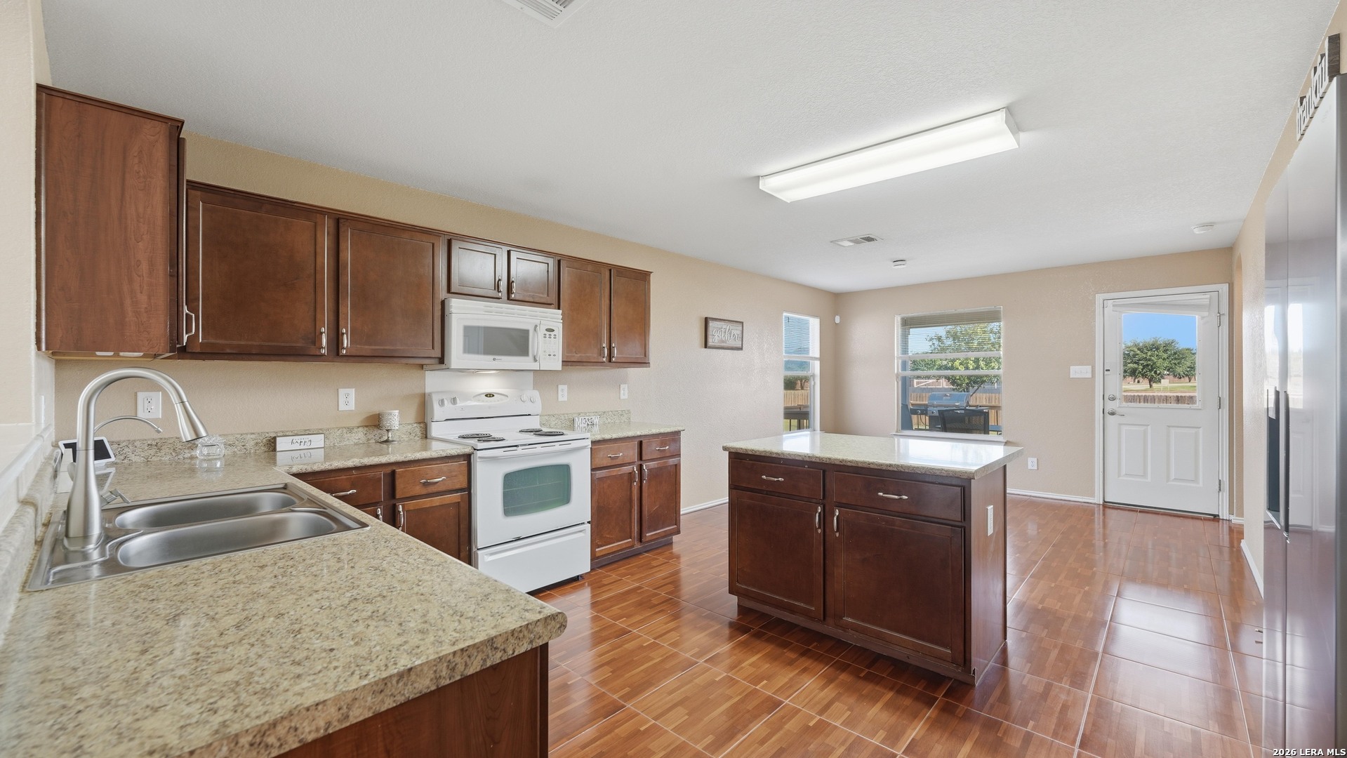2217 Stoneleigh, New Braunfels, TX 78130