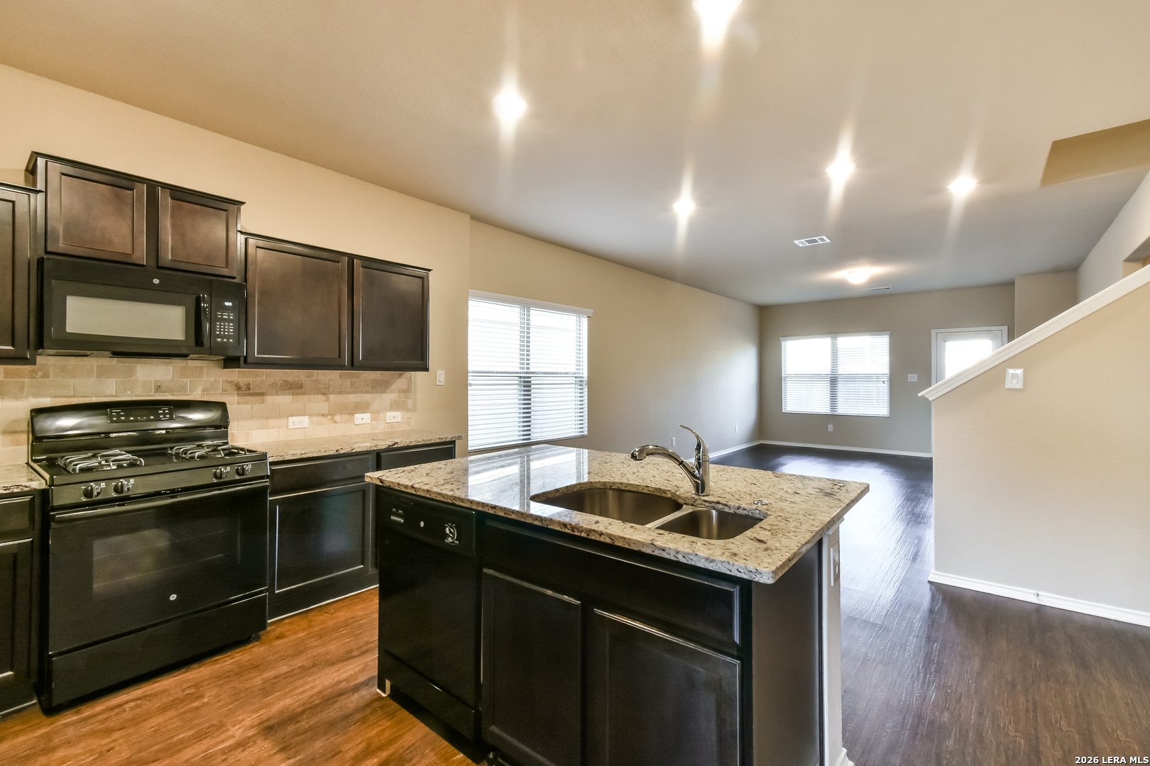 9015 Longhorn, Converse, TX 78109