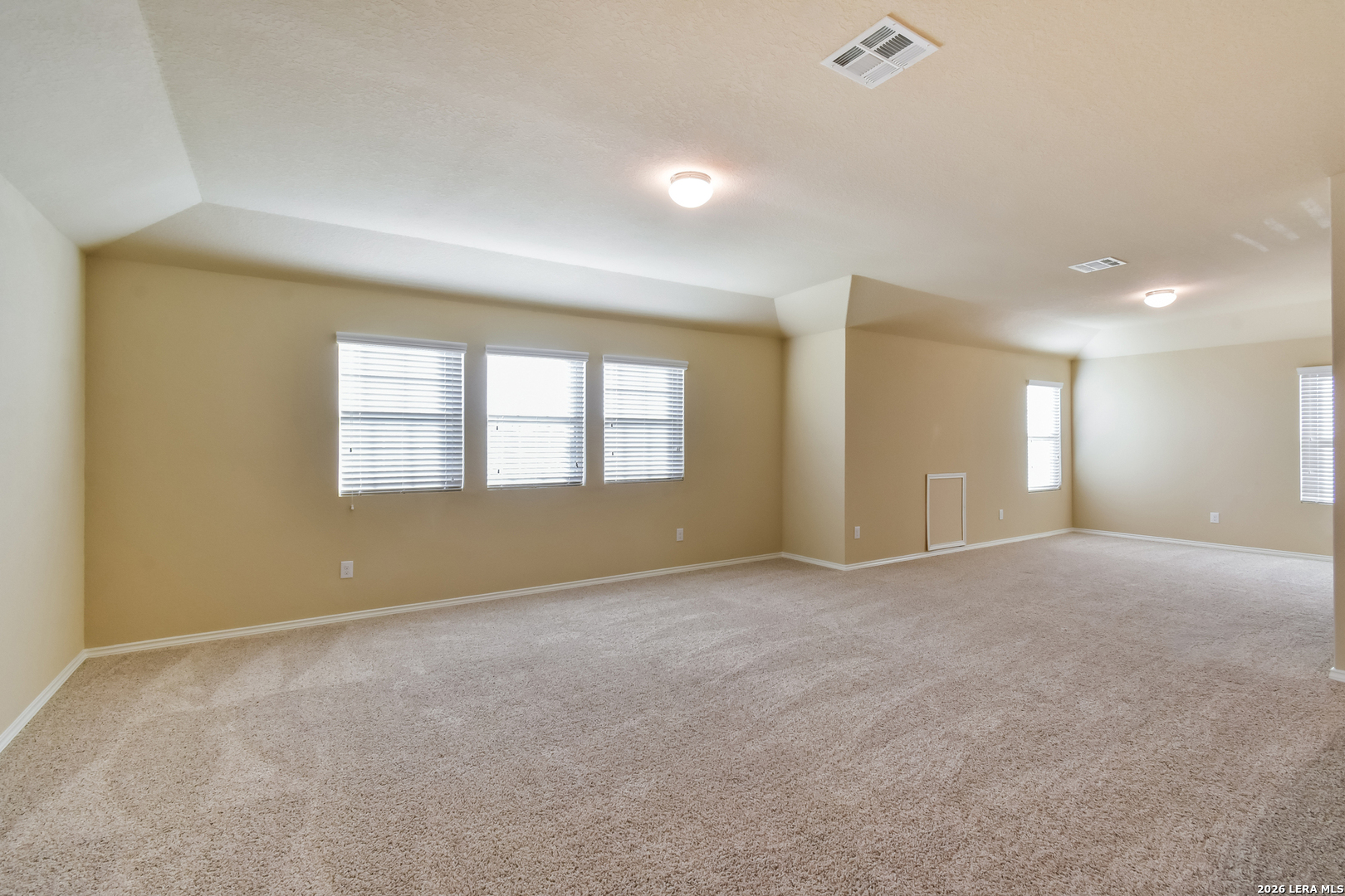 9015 Longhorn, Converse, TX 78109