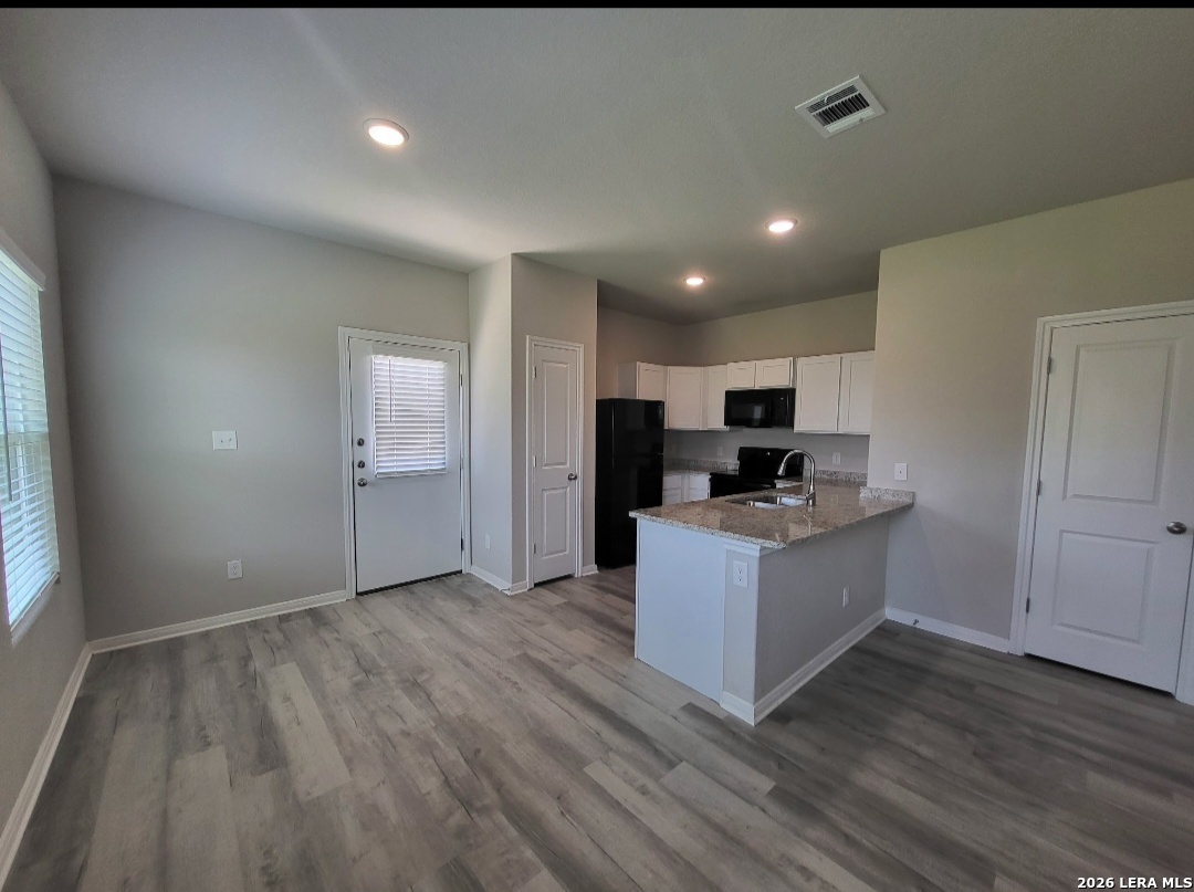 8030 DIAL IKE, #302, San Antonio, TX 78218