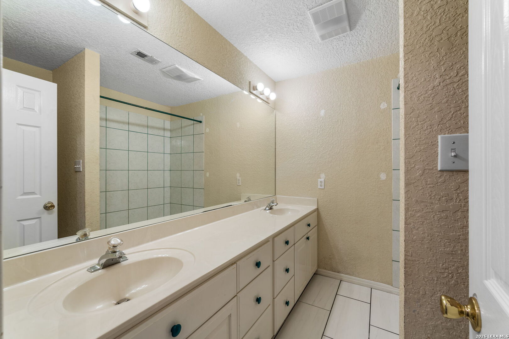 360 A PR 4619, Castroville, TX 78009