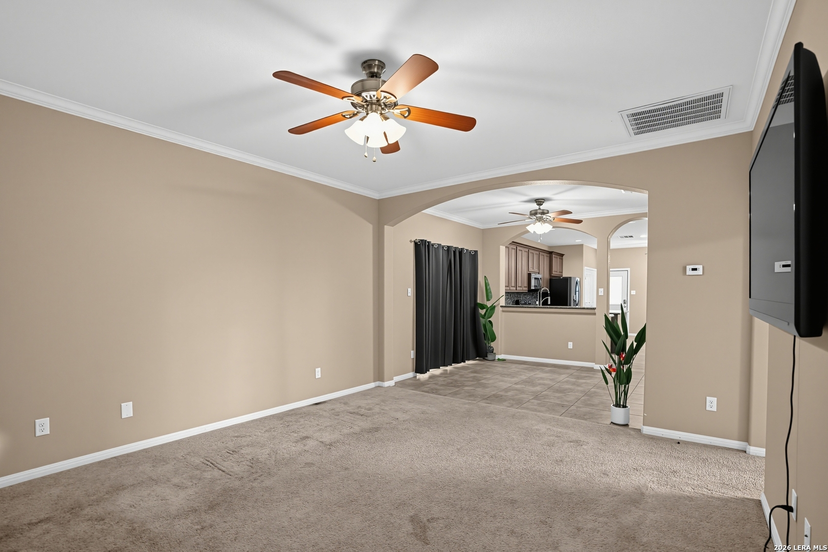 402 W Sullivan, Skidmore, TX 78389