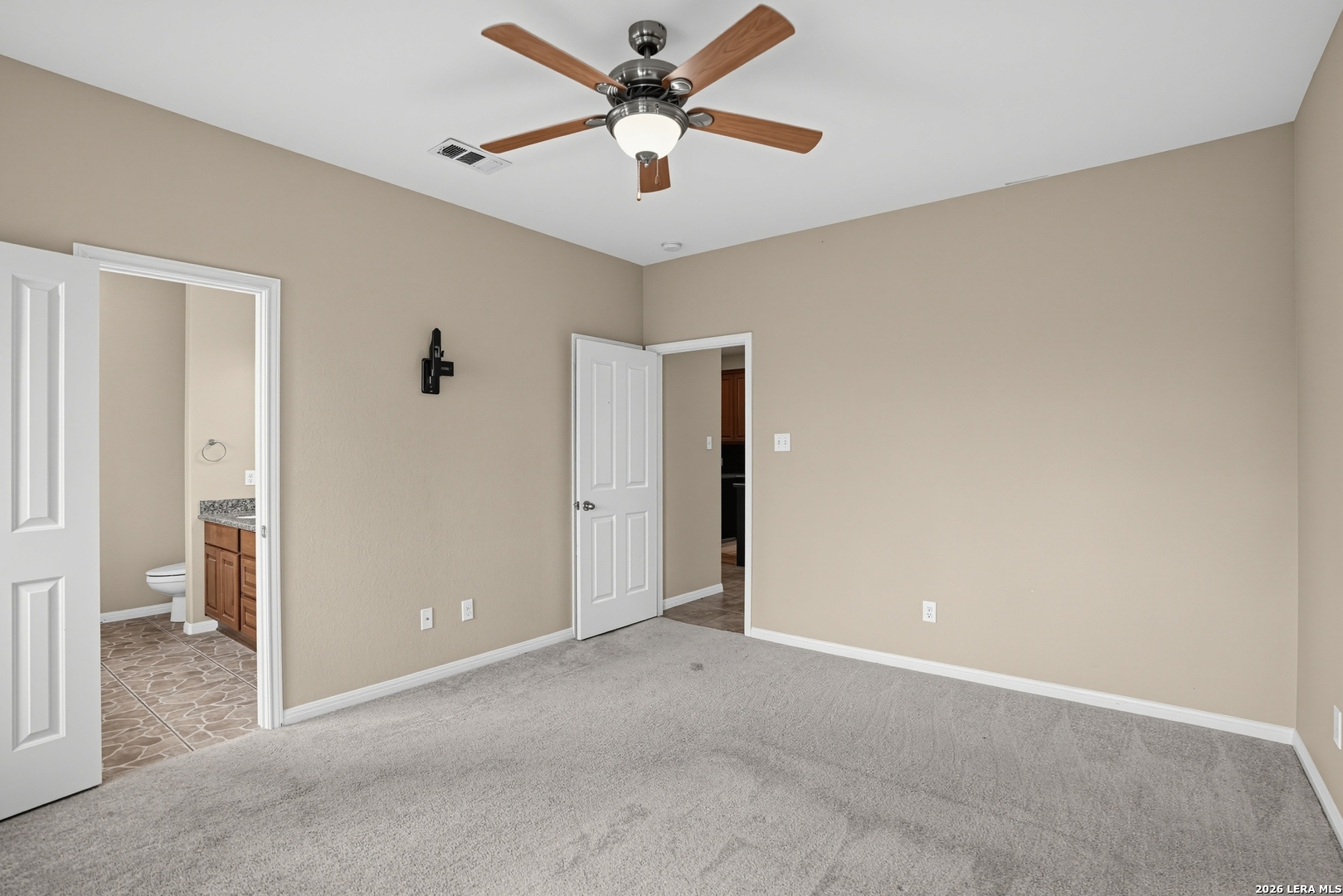 402 W Sullivan, Skidmore, TX 78389