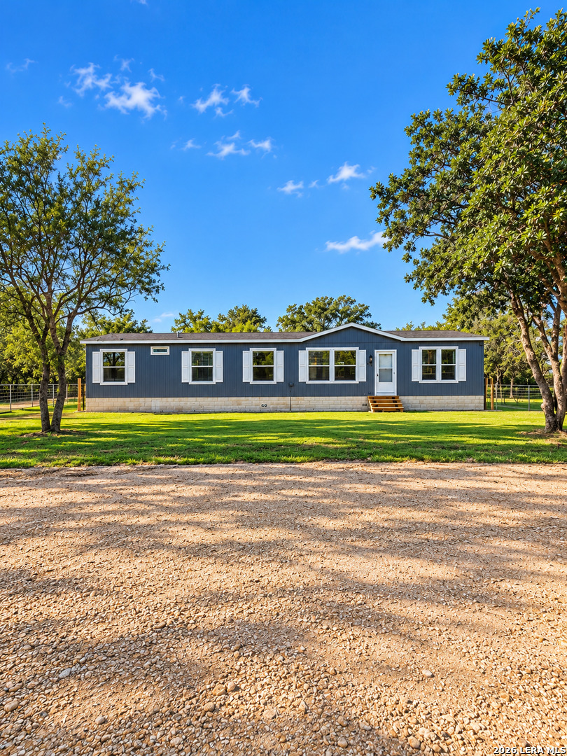 Property photo for 99 GONZALES LN, La Vernia, TX