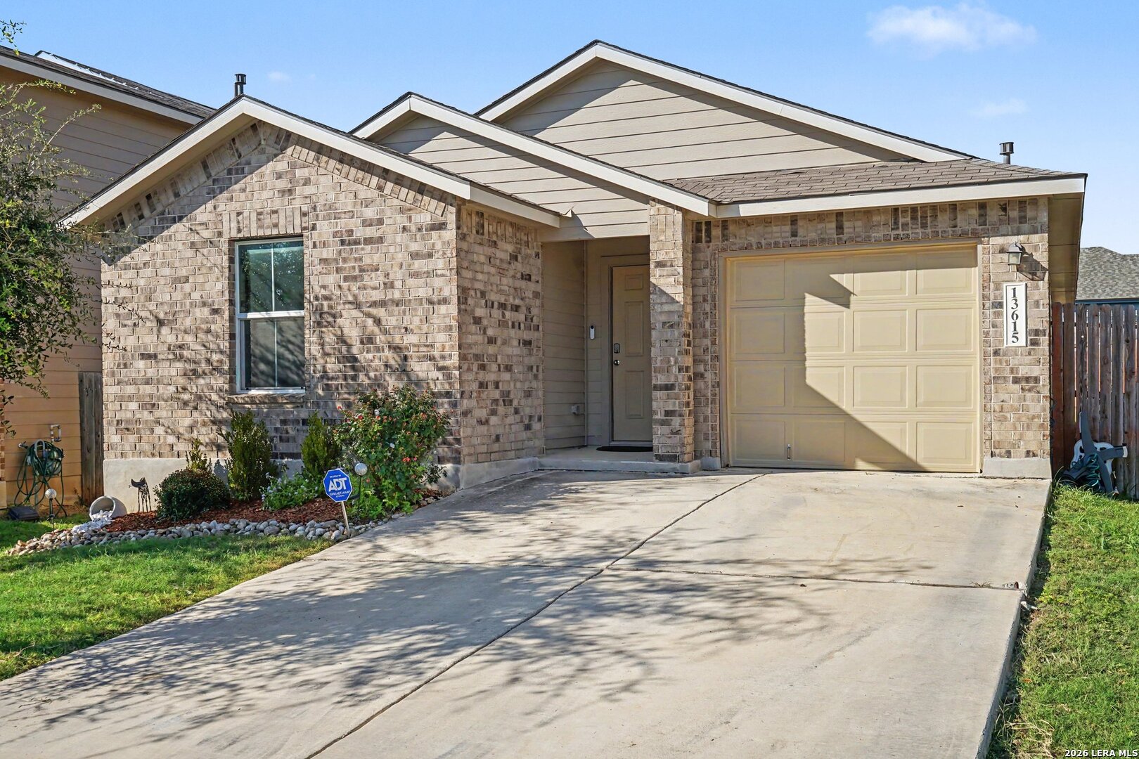13615 WHISPER XING, San Antonio, TX 78252