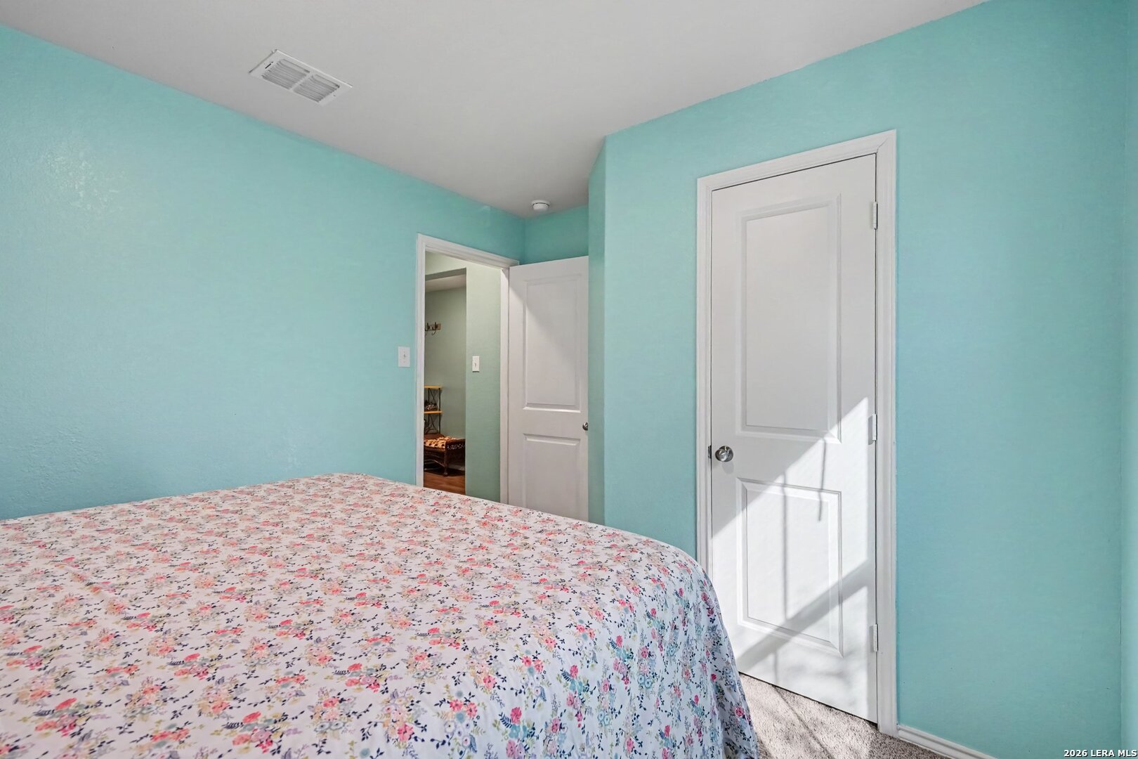 13615 WHISPER XING, San Antonio, TX 78252
