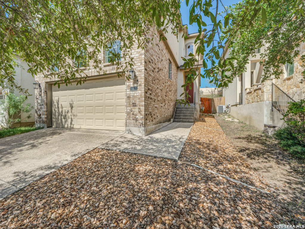 1403 Nicholas Mnr, San Antonio, TX 78258