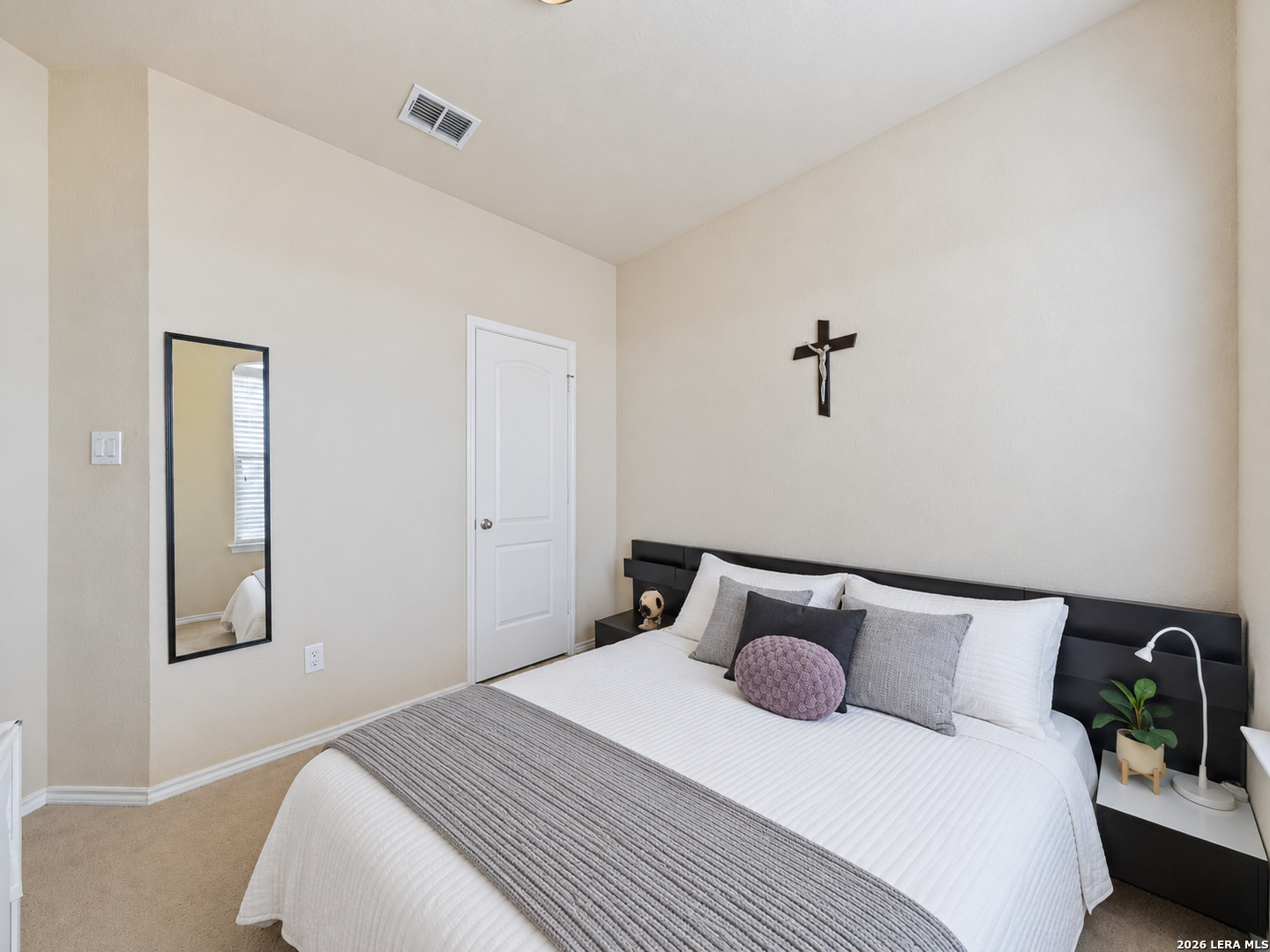 1403 Nicholas Mnr, San Antonio, TX 78258