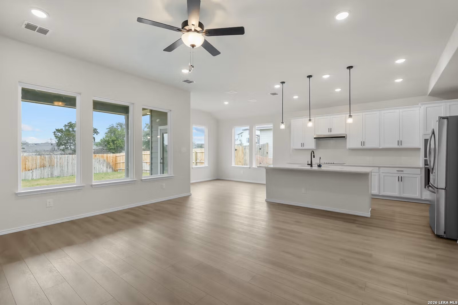 6619 Comanche Valley, San Antonio, TX 78247