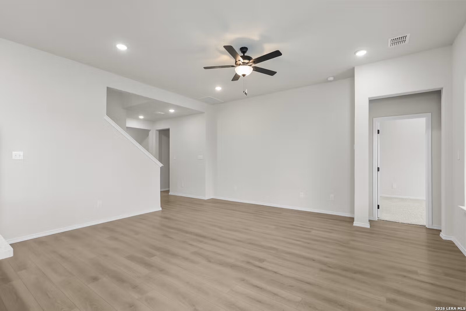 6619 Comanche Valley, San Antonio, TX 78247