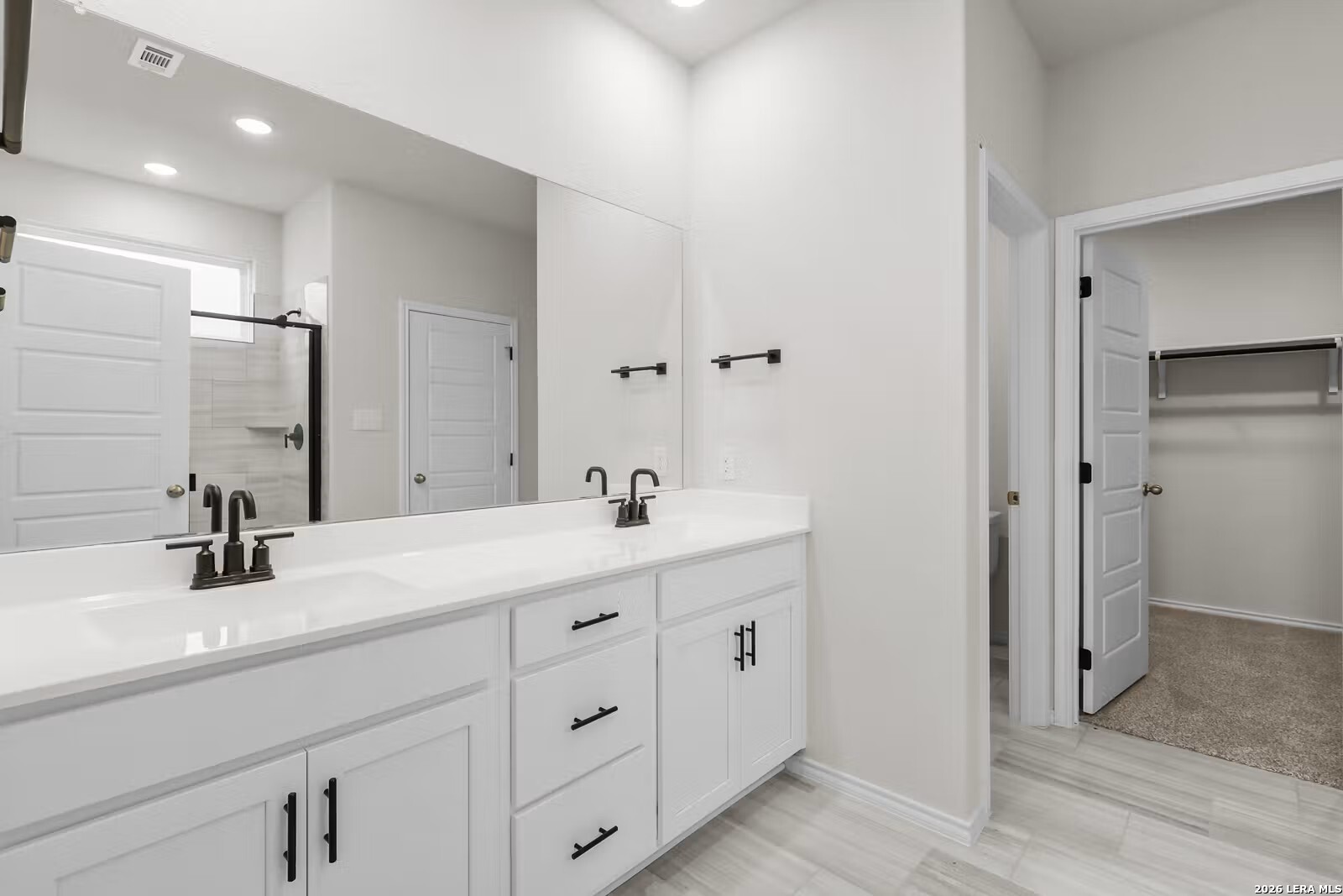 6619 Comanche Valley, San Antonio, TX 78247