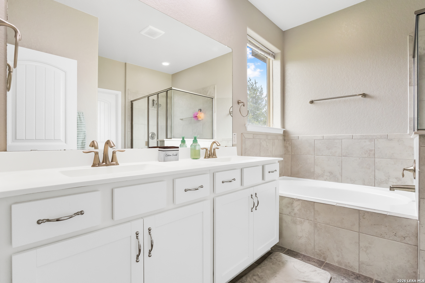 8214 Oak Harvest, San Antonio, TX 78254