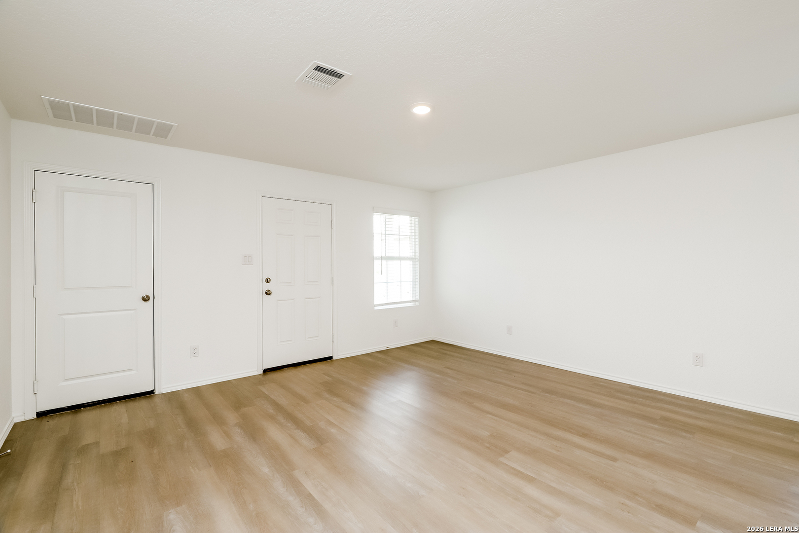 10407 McClintock, Converse, TX 78109