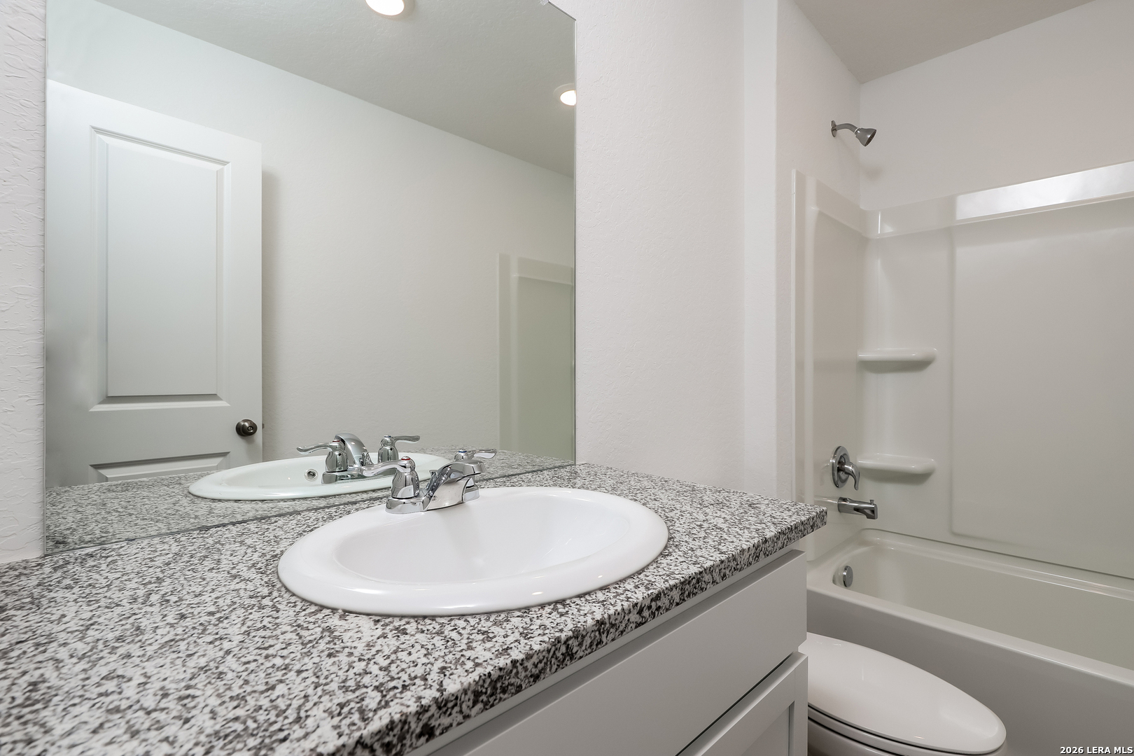 10407 McClintock, Converse, TX 78109