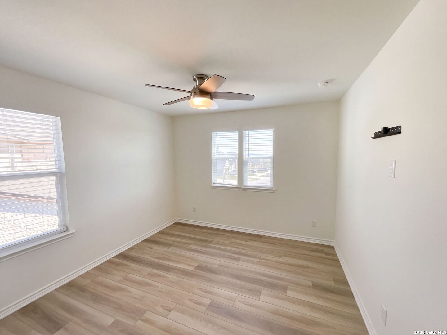 424 SAMBAR BAY DR, Boerne, TX 78006