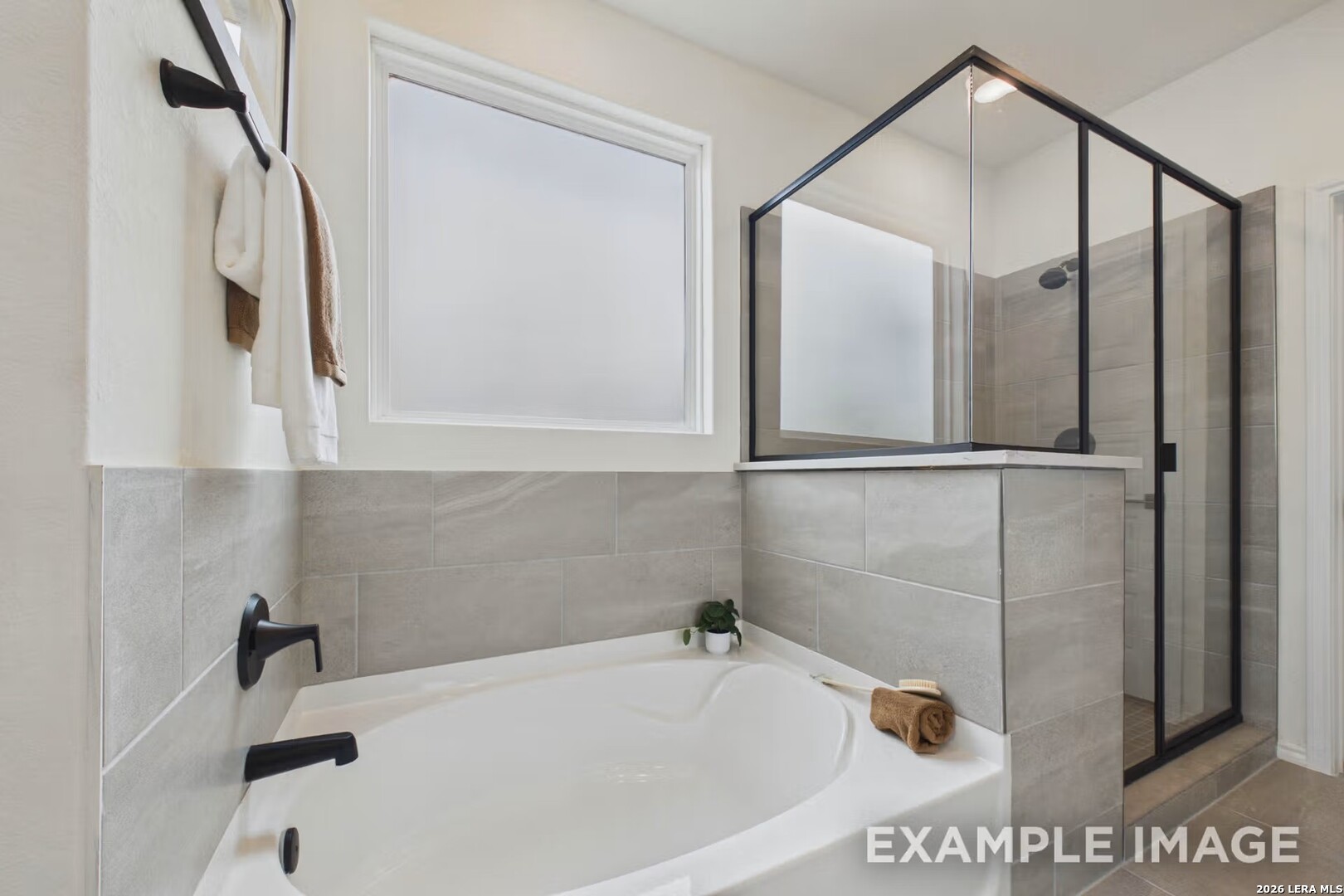 220 Saddle Summit, Cibolo, TX 78108