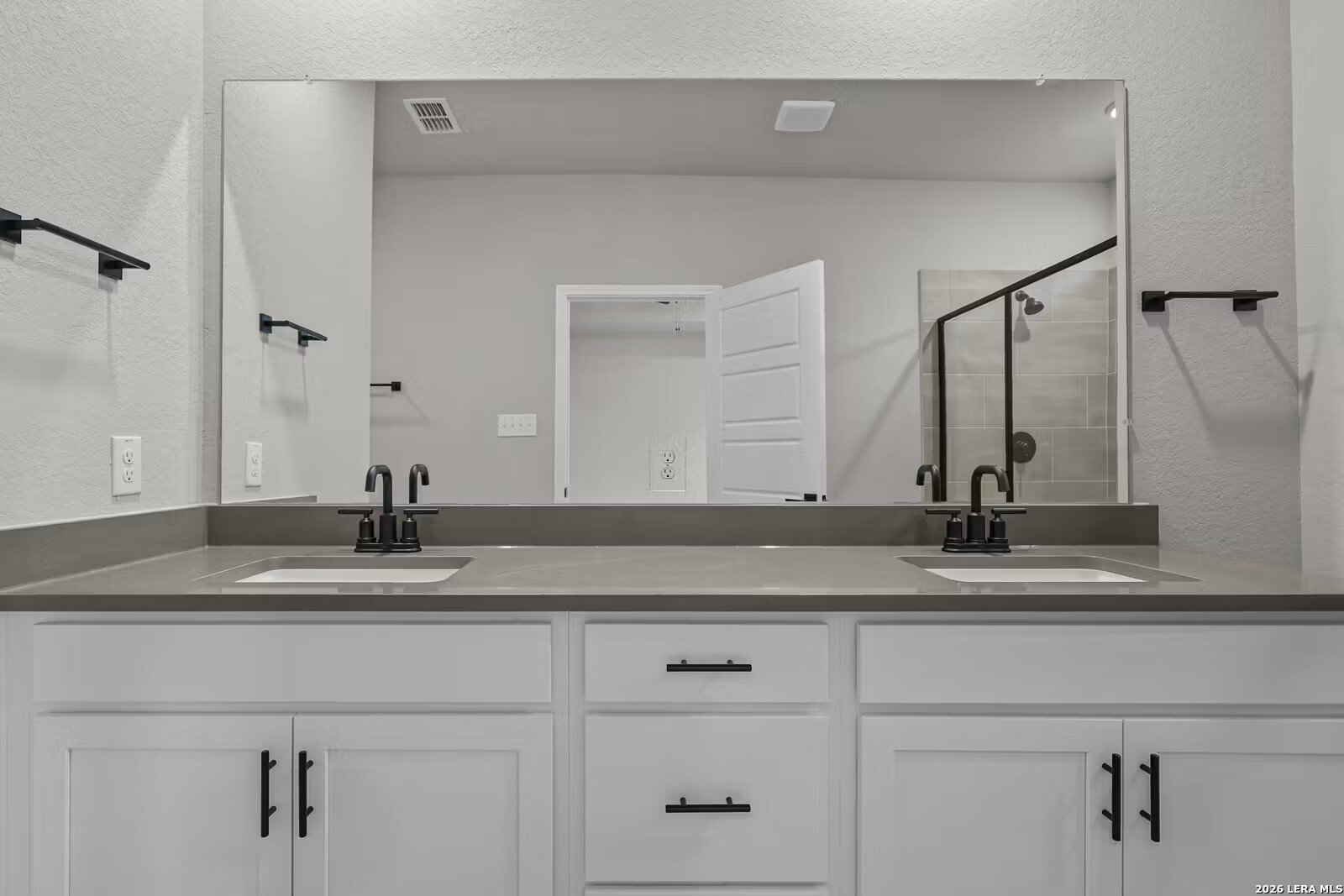 421 Tims Way, Seguin, TX 78155
