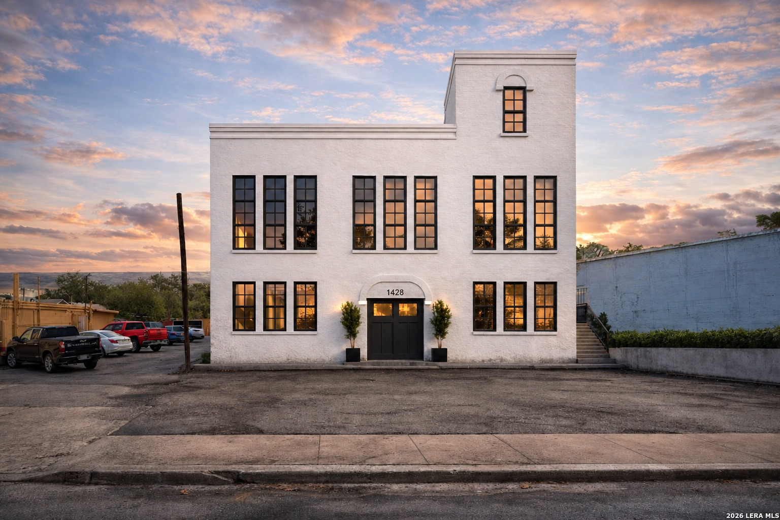 Property photo for 1426 S NEW BRAUNFELS AVE, San Antonio, TX