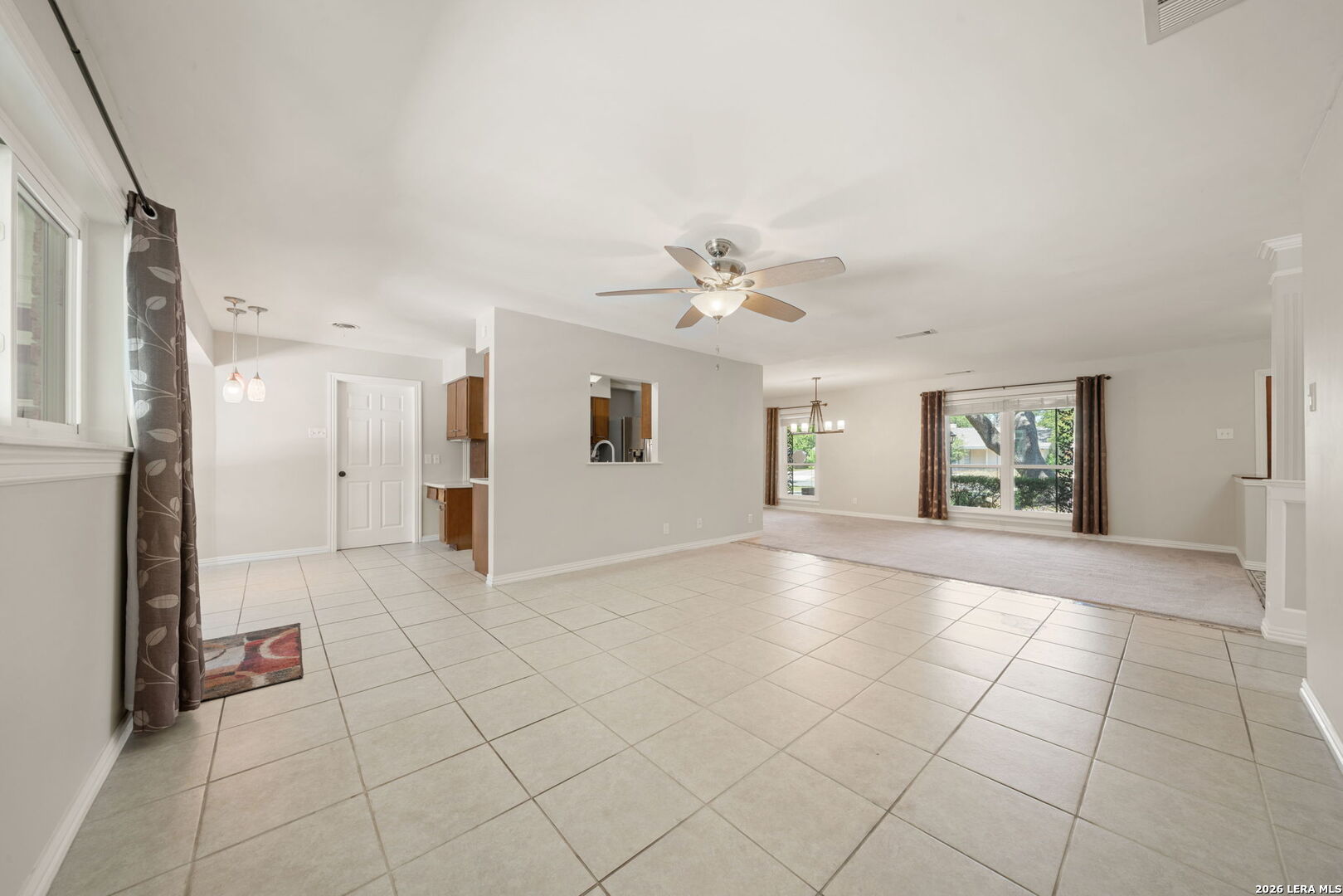 638 Rocklyn Dr, Windcrest, TX 78239