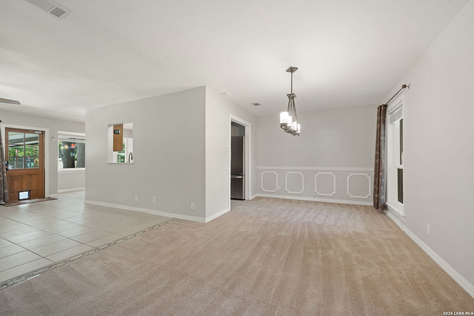638 Rocklyn Dr, Windcrest, TX 78239