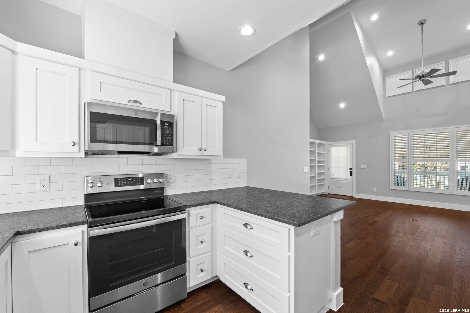 530 OAK PARK DR UNIT 1500, Boerne, TX 78006