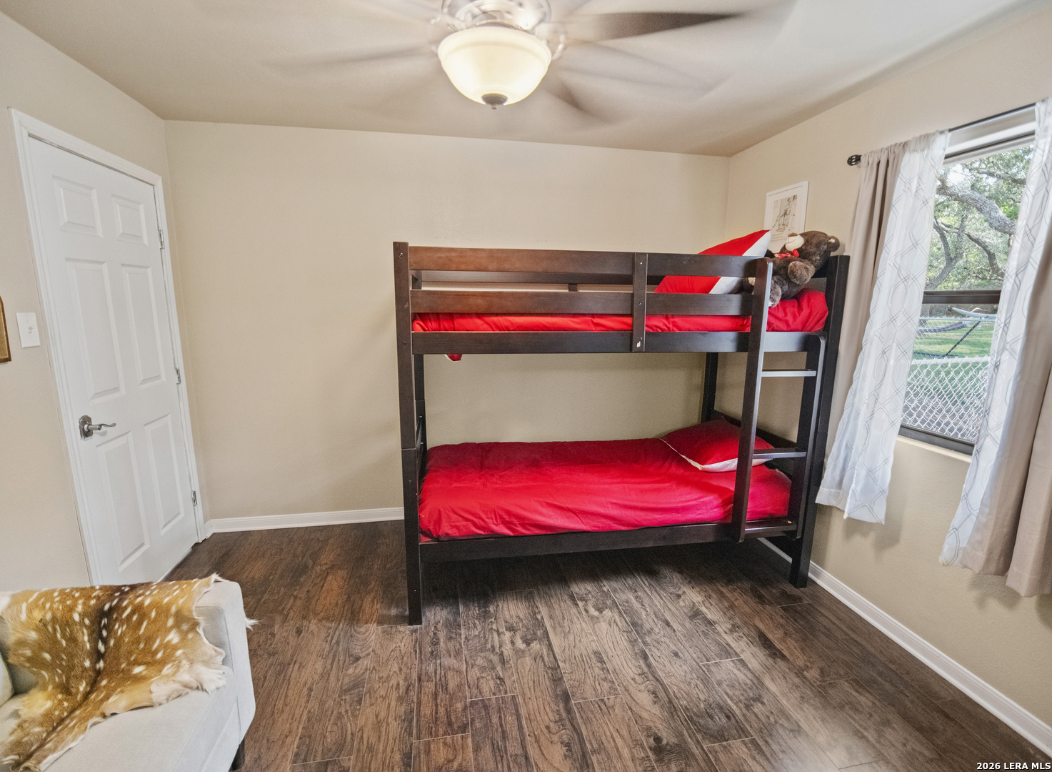 277 W BEAR SPRINGS RD, Pipe Creek, TX 78063