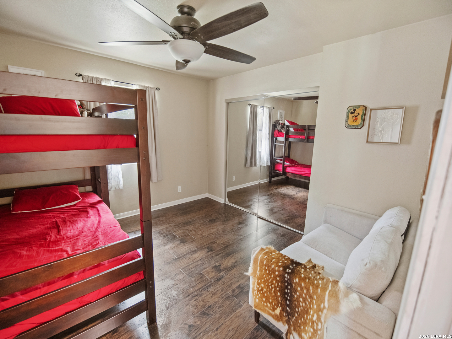 277 W BEAR SPRINGS RD, Pipe Creek, TX 78063