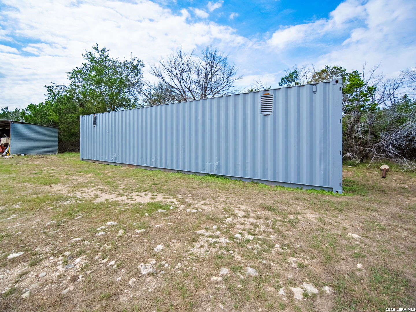 277 W BEAR SPRINGS RD, Pipe Creek, TX 78063