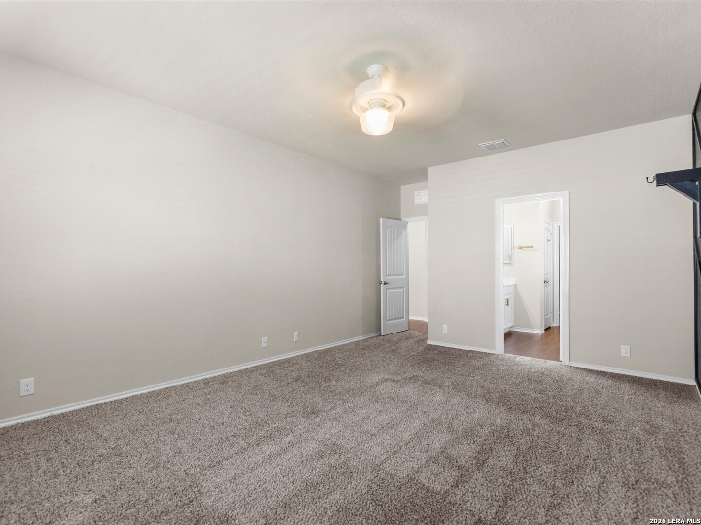 6906 Stipe Lane, Converse, TX 78109